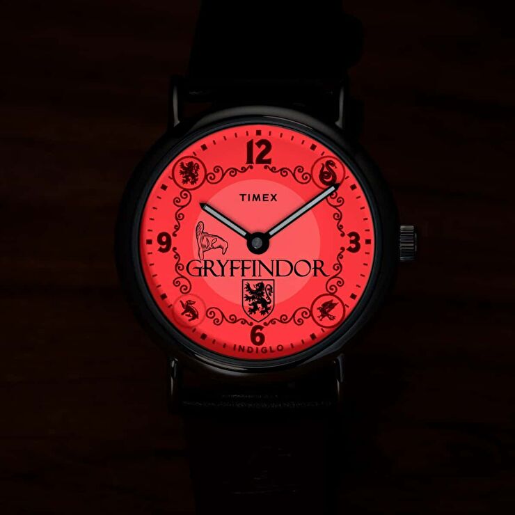Timex TW2Y76300 Harry Potter x Timex Weekender Gryffindor House Kol Saati