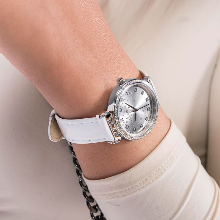 Guess GUGW0764L4 Kadın Kol Saati