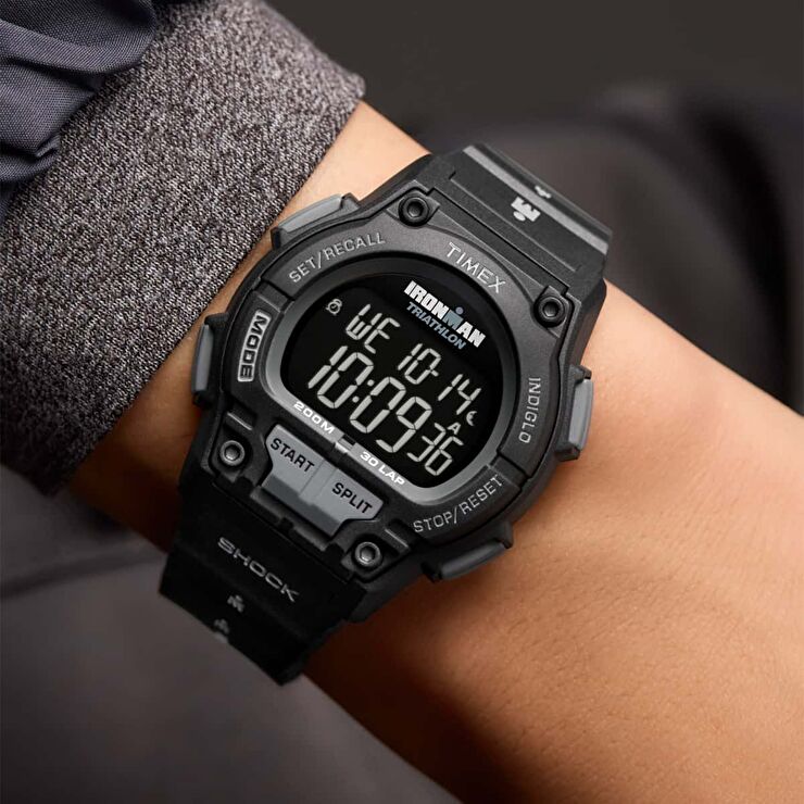 Timex TW5M64900 Erkek Kol Saati