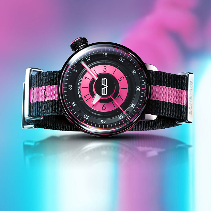 Bomberg BB-CT38H3PBA0529 Kadın Kol Saati