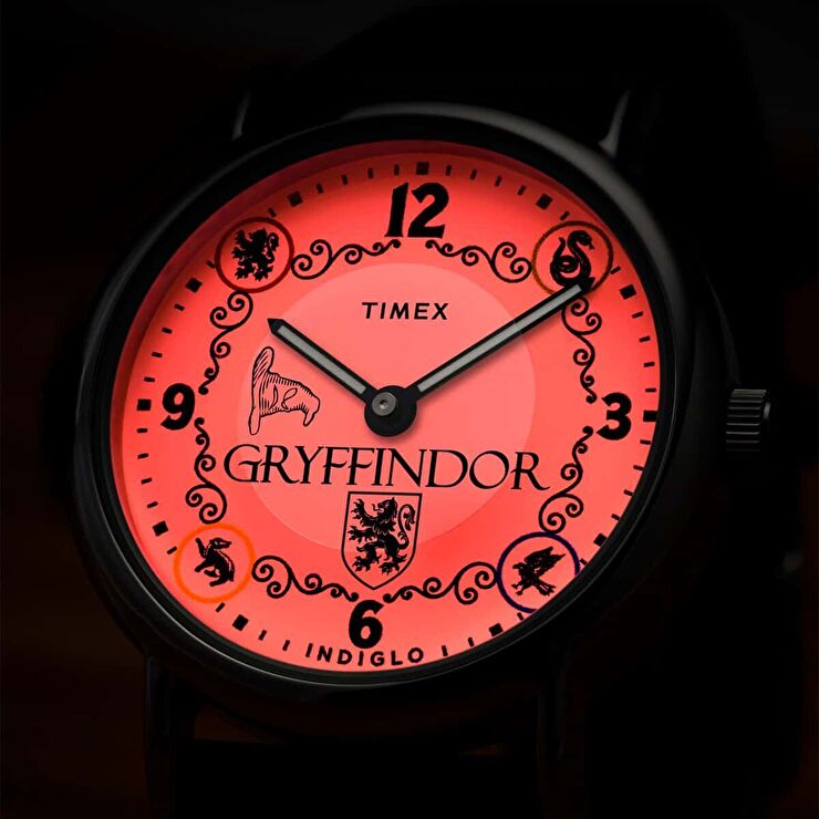 Timex TW2Y76300 Harry Potter x Timex Weekender Gryffindor House Kol Saati