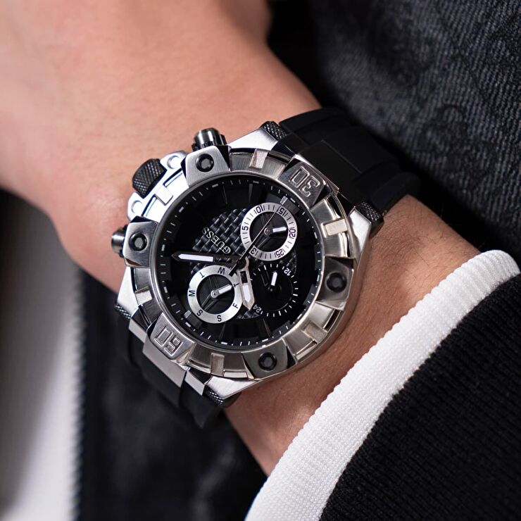 Guess GUGW0802G1 Erkek Kol Saati