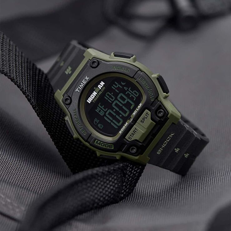 Timex TW5M64900 Erkek Kol Saati